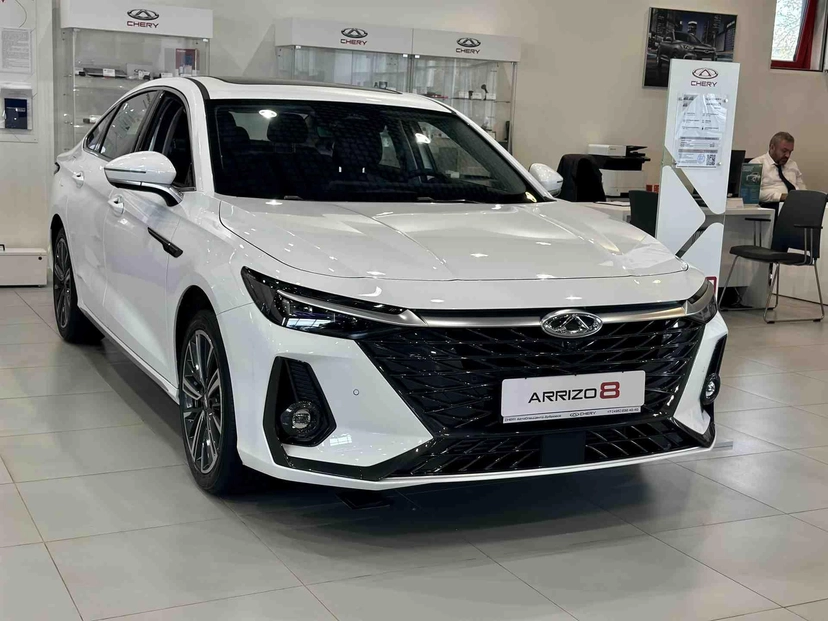 Автомобиль CHERY Arrizo 8 I поколение 1.6 AMT (186 л.с.) Ultimate Белый 2023 новый