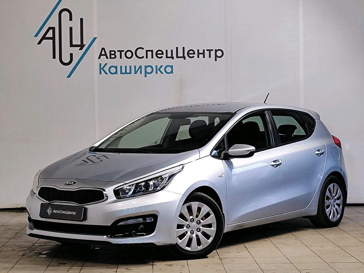 Kia Ceed II [рестайлинг] 1.6 AT (130 л.с.) Comfort Серебристый 2015 с пробегом 69 869 км