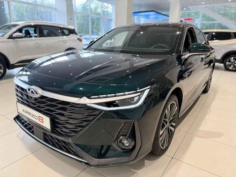 Автомобиль CHERY Arrizo 8 I поколение 1.6 AMT (150 л.с.) Ultra Зелёный 2024 новый