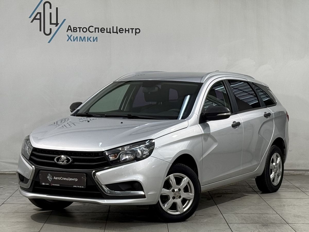 Lada (ВАЗ) Vesta I поколение 1.6 MT (106 л.с.) Comfort (2017-2019) Серый 2021 с пробегом 105 000 км