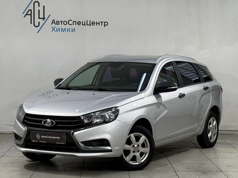 Lada (ВАЗ) Vesta I поколение 1.6 MT (106 л.с.) Comfort (2017-2019) Серый 2021 с пробегом 105 000 км