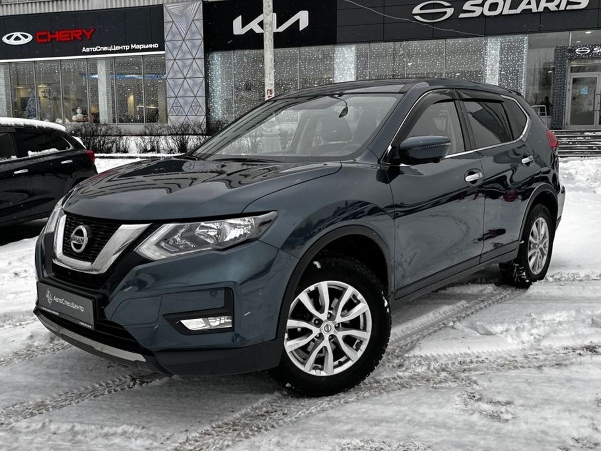 Автомобиль Nissan X-Trail III (T32) [рестайлинг] 2.0 CVT 4WD (144 л.с.) SE+ (2018-2020) Синий 2019 с пробегом 55 000 км