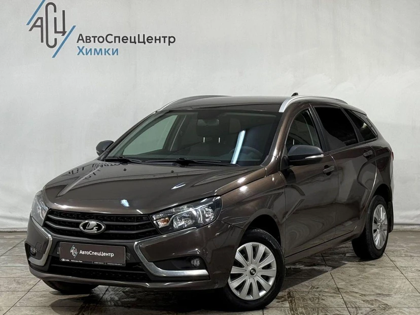 Автомобиль Lada (ВАЗ) Vesta I поколение 1.6 MT (106 л.с.) Luxe Коричневый 2021 с пробегом 85 000 км