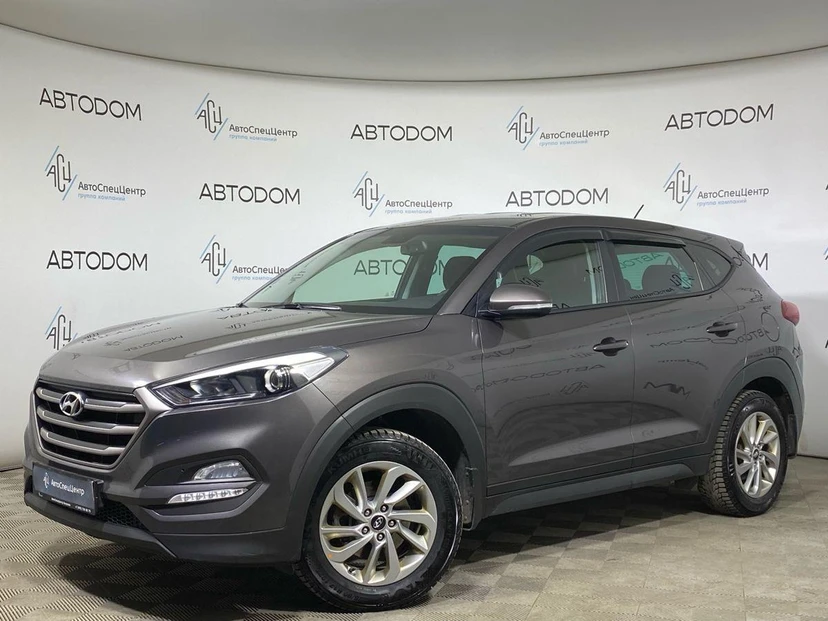 Автомобиль Hyundai Tucson III поколение 2.0 MT 4WD (150 л.с.) Comfort Серый 2016 с пробегом 152 187 км
