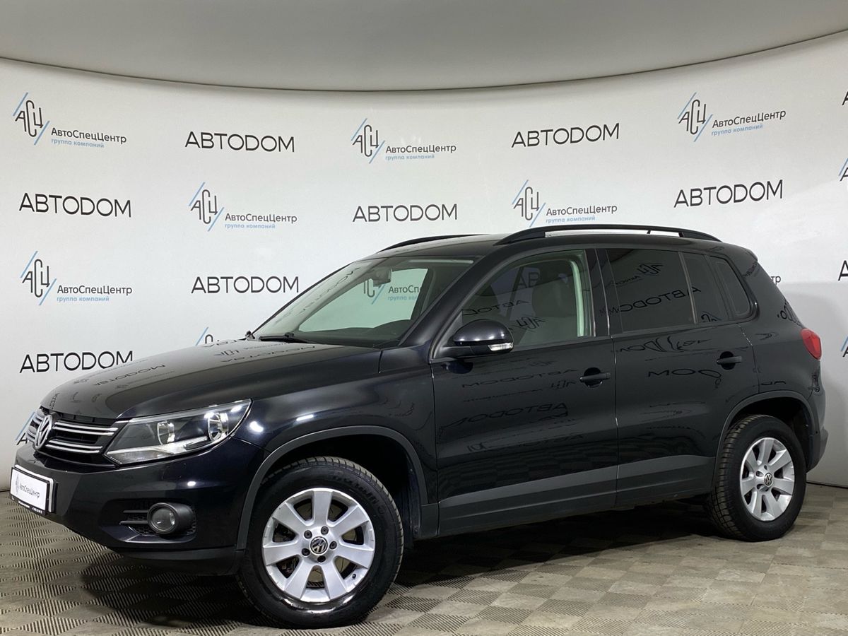 Volkswagen Tiguan I [рестайлинг] 2.0 AT 4WD (170 л.с.) Avenue Чёрный 2012 с пробегом 133 261 км