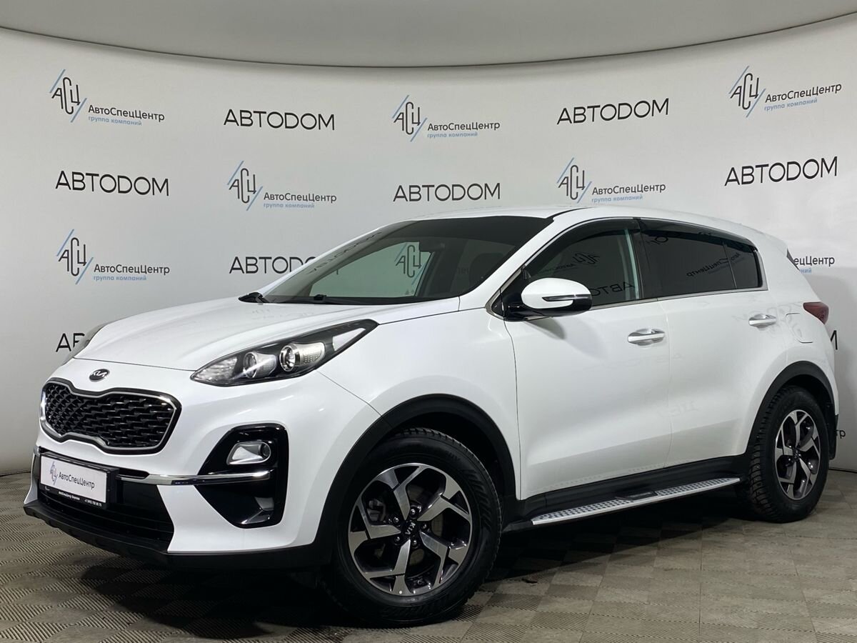 Автомобиль Kia Sportage IV [рестайлинг] 2.0 AT (150 л.с.) Classic Теплые опции Белый 2018 с пробегом 82 782 км