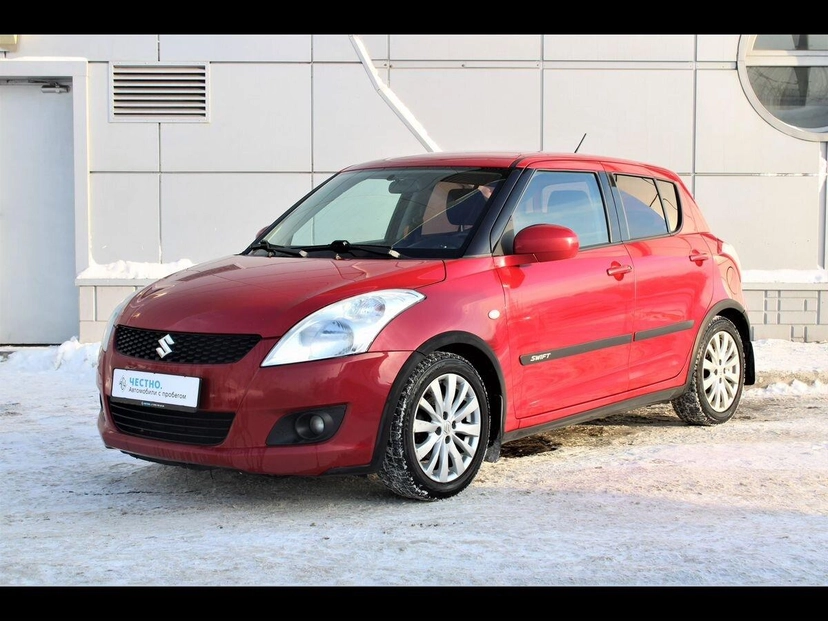 Автомобиль Suzuki Swift IV поколение 1.2 AT (94 л.с.) GLX Красный 2013 с пробегом 79 286 км