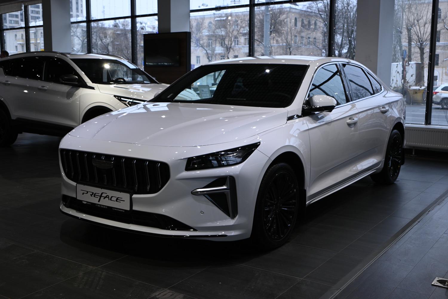 Geely Preface I [2-й рестайлинг] 2.0 AMT (150 л.с.) Флагман Белый 2026 новый
