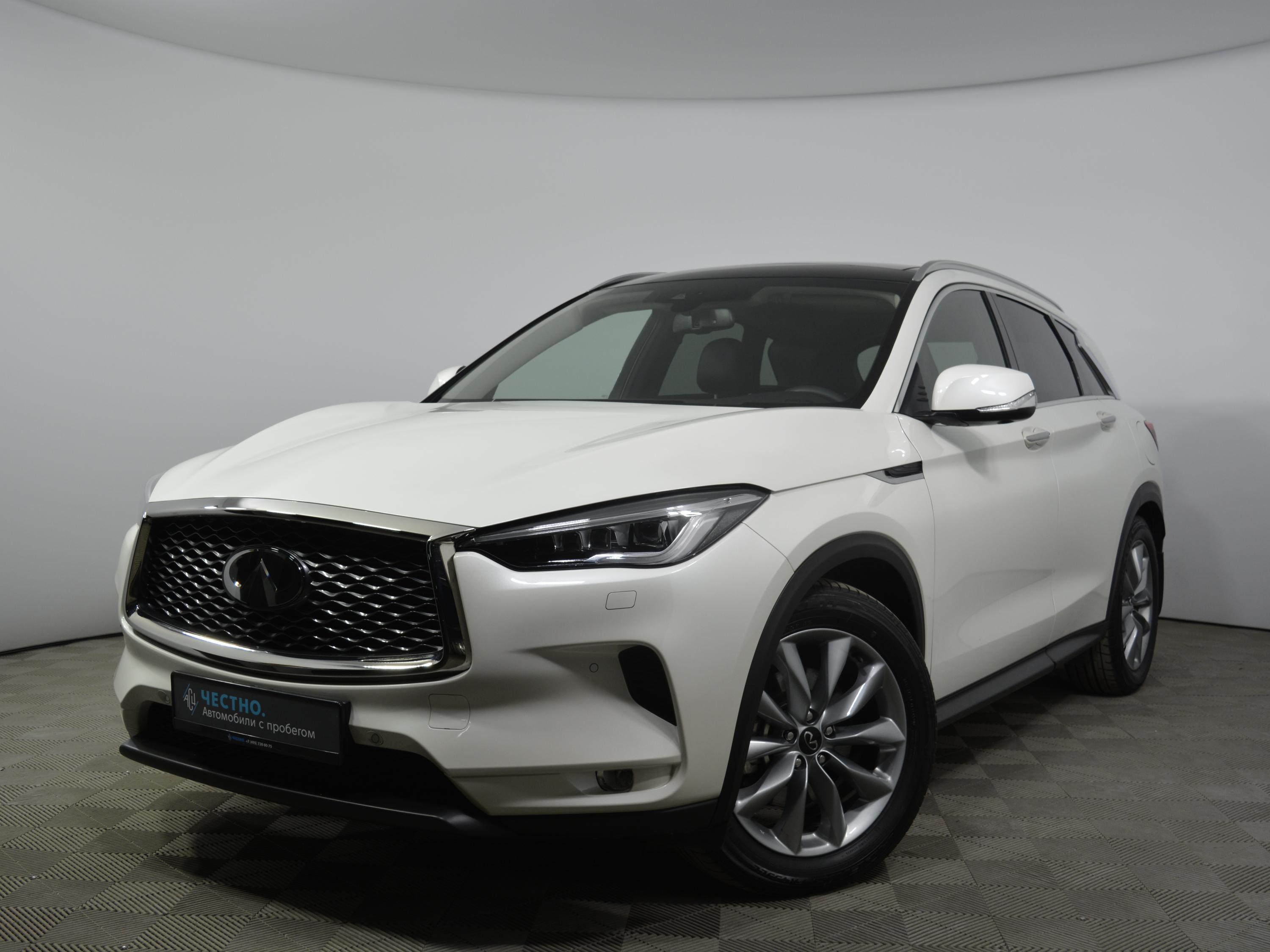 Автомобиль Infiniti QX50 II поколение 2.0 CVT 4WD (249 л.с.) Essential Белый 2021 с пробегом 2690 км