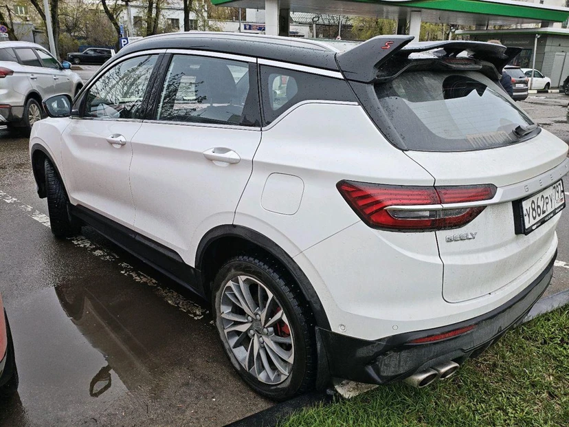 Автомобиль Geely Coolray I поколение 1.5 AMT (150 л.с.) Flagship Sport Белый 2024 с пробегом 69 064 км