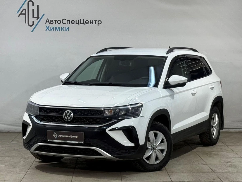 Автомобиль Volkswagen Taos I поколение 1.4 AMT 4WD (150 л.с.) JOY! Белый 2021 с пробегом 65 000 км