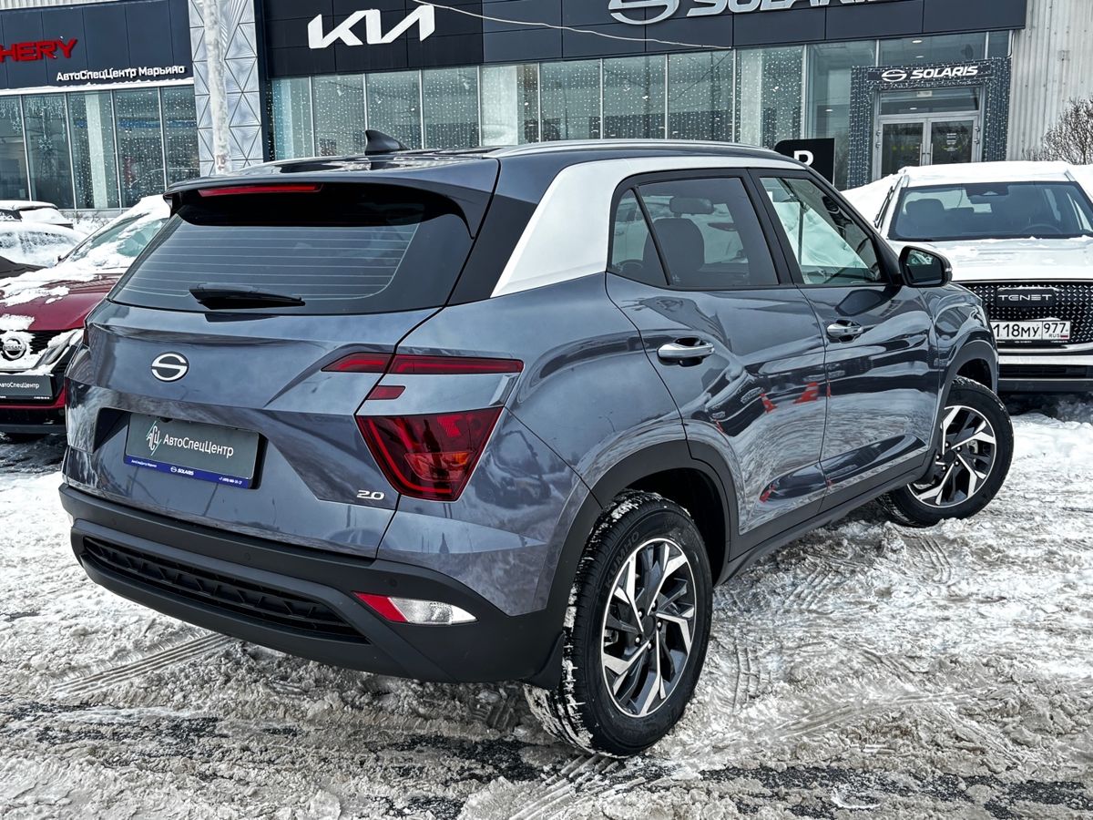 Автомобиль Solaris HC I поколение 2.0 AT (150 л.с.) Lifestyle + Winter Серый 2025 с пробегом 3 083 км