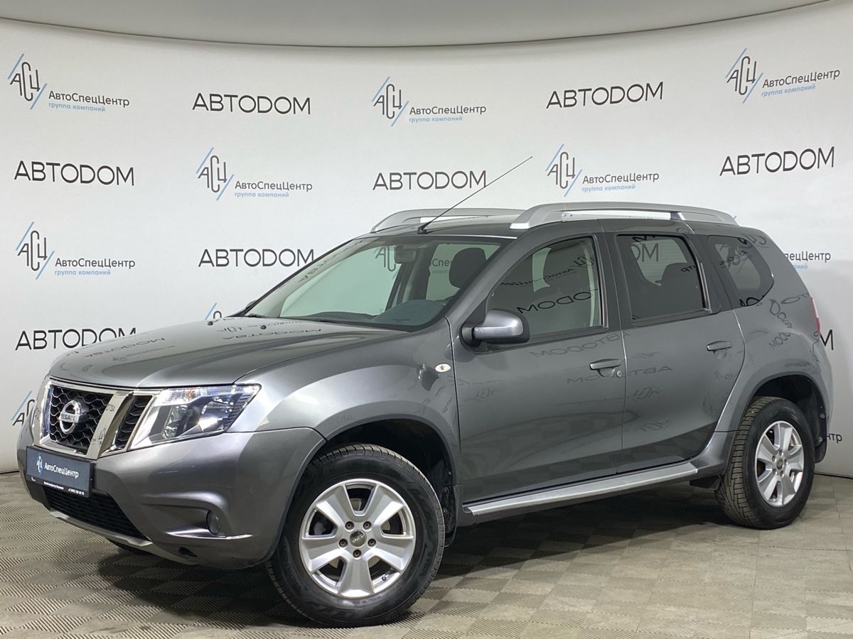 Автомобиль Nissan Terrano III поколение (D10) 2.0 AT 4WD (143 л.с.) Elegance Plus Серый 2020 с пробегом 40 580 км
