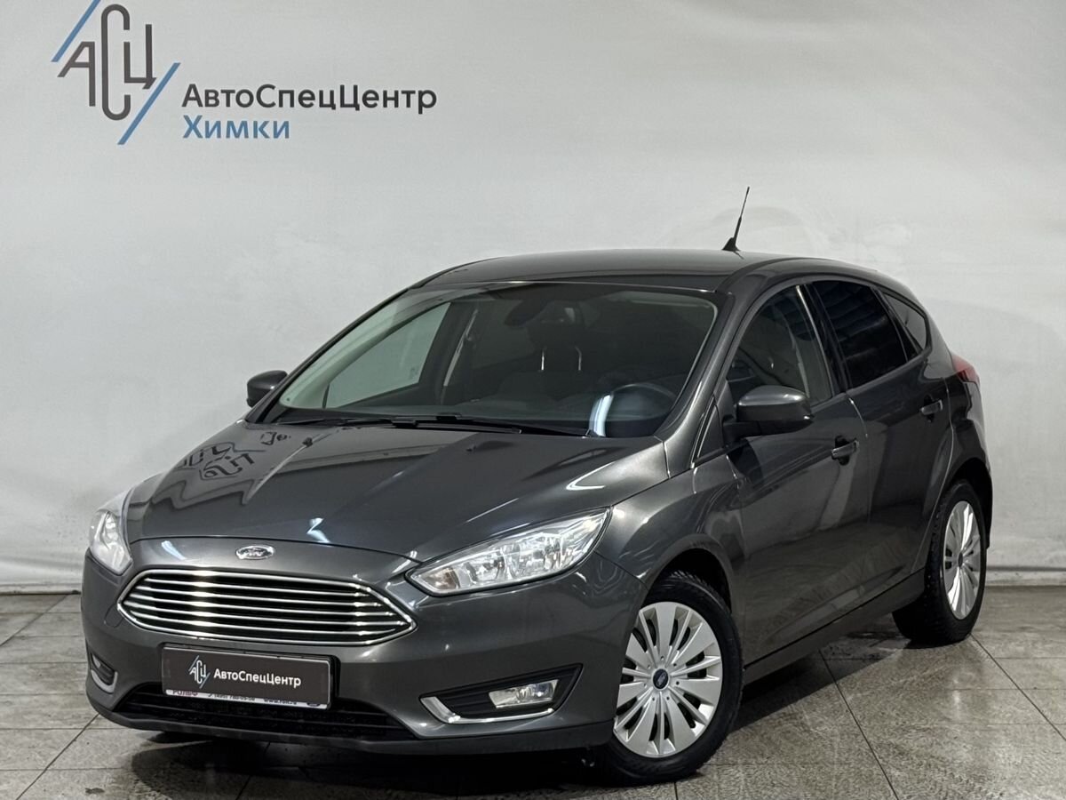 Автомобиль Ford Focus III [рестайлинг] 1.6 AMT (125 л.с.) Titanium Серый 2019 с пробегом 113 000 км