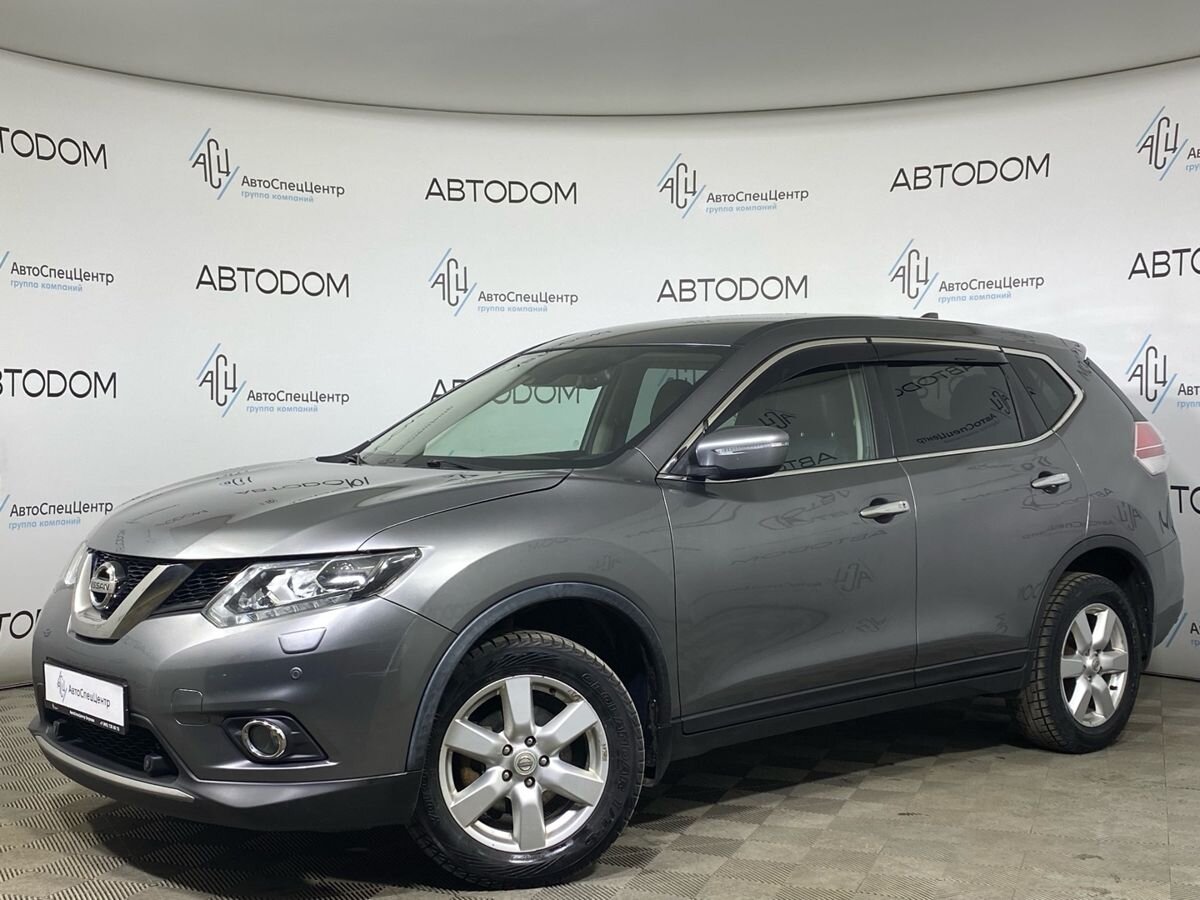 Автомобиль Nissan X-Trail III поколение (T32) 2.0 CVT 4WD (144 л.с.) LE Серый 2017 с пробегом 151 000 км