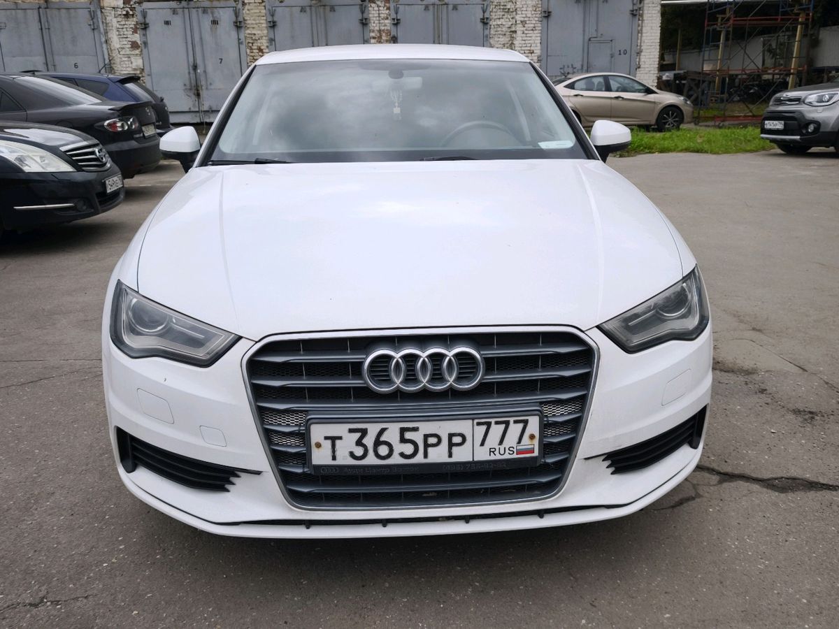 Audi A3 III поколение (8V) 1.4 AMT (125 л.с.) Ambition Белый 2016 с пробегом 106 897 км