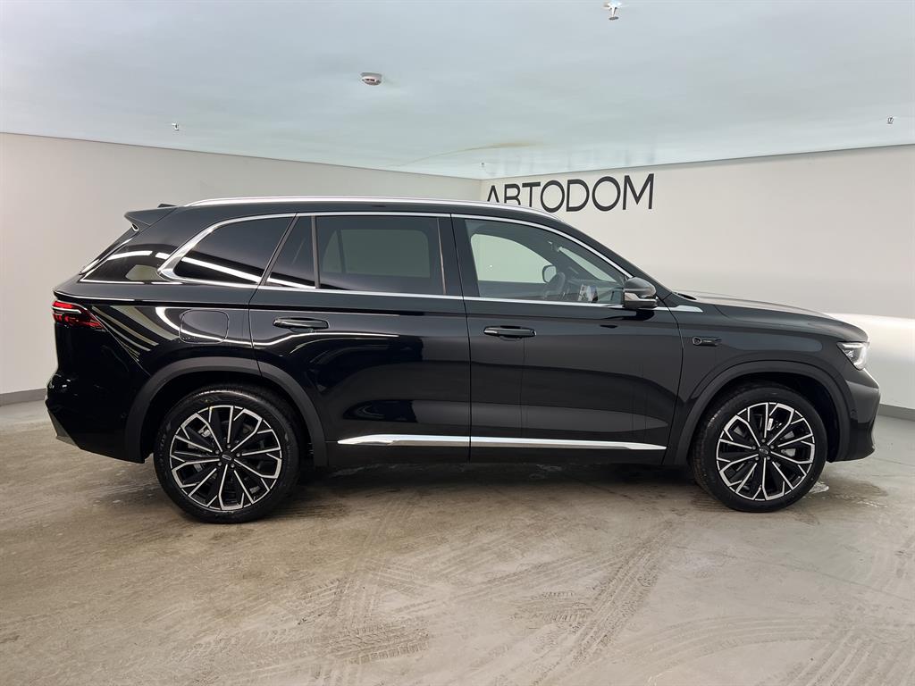 Geely Monjaro I поколение 2.0 AT 4WD (238 л.с.) Флагман Чёрный 2026 новый