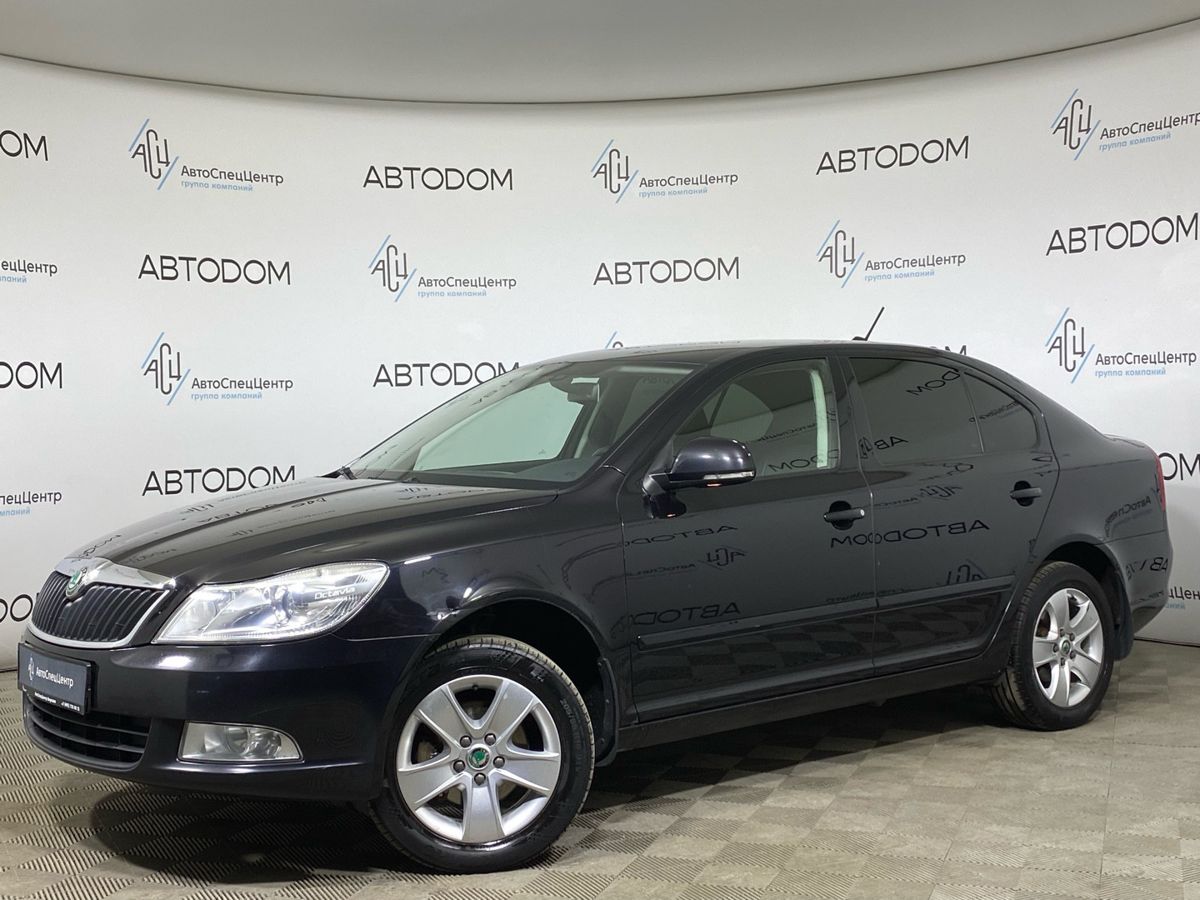Skoda Octavia II (A5) [рестайлинг] 1.8 MT (152 л.с.) Base Чёрный 2013 с пробегом 245 587 км