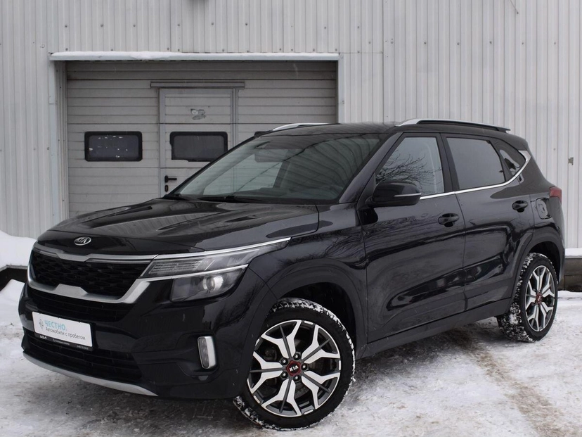 Автомобиль Kia Seltos I поколение 1.6 AT (123 л.с.) Style Чёрный 2021 с пробегом 46 818 км