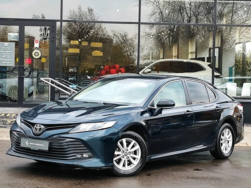 Toyota Camry VIII поколение (XV70) 2.5 AT (181 л.с.) Классик Синий 2019 с пробегом 200 876 км