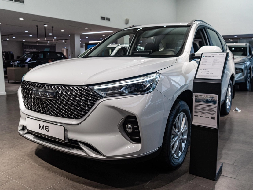 Автомобиль Haval M6 II поколение 1.5 MT (143 л.с.) Family Белый 2025 новый