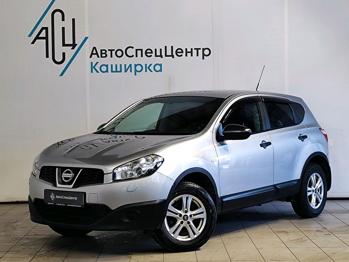 Nissan Qashqai I [рестайлинг] 1.6 MT (114 л.с.) XE Серебристый 2013 с пробегом 155 155 км