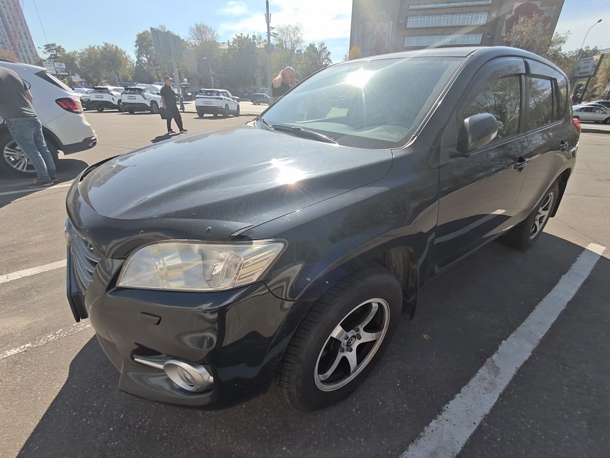 Toyota RAV4 III (XA30) [рестайлинг] 2.0 CVT 4WD (148 л.с.) Престиж Чёрный 2012 с пробегом 116 248 км