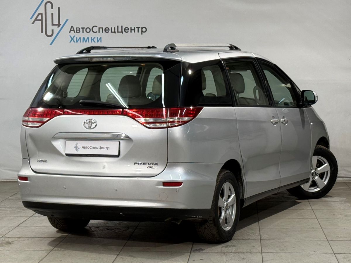 Автомобиль Toyota Previa XR50 2.4 AT (170 л.с.) Base Серебристый 2008 с пробегом 216 000 км