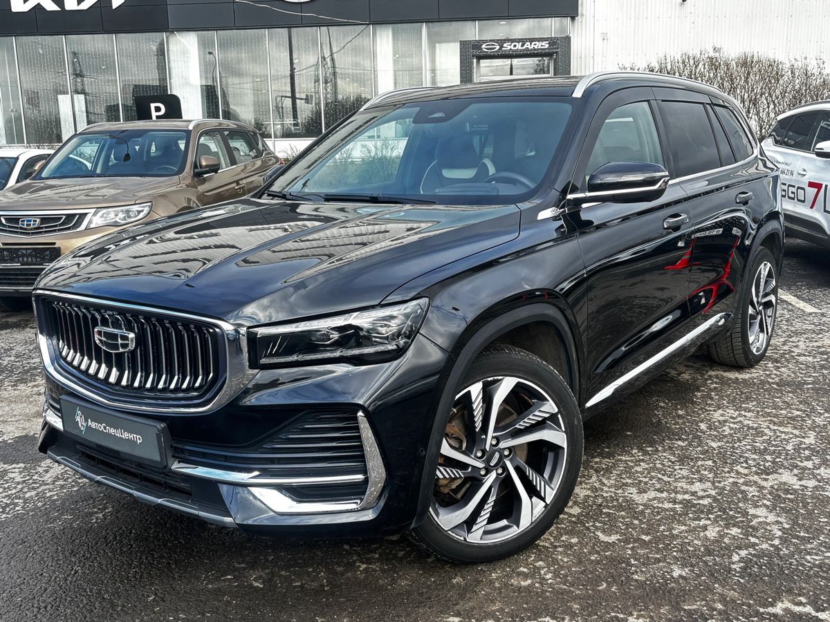 Автомобиль Geely Monjaro I поколение 2.0 AT 4WD (238 л.с.) Flagship (2023) Чёрный 2023 с пробегом 91 383 км