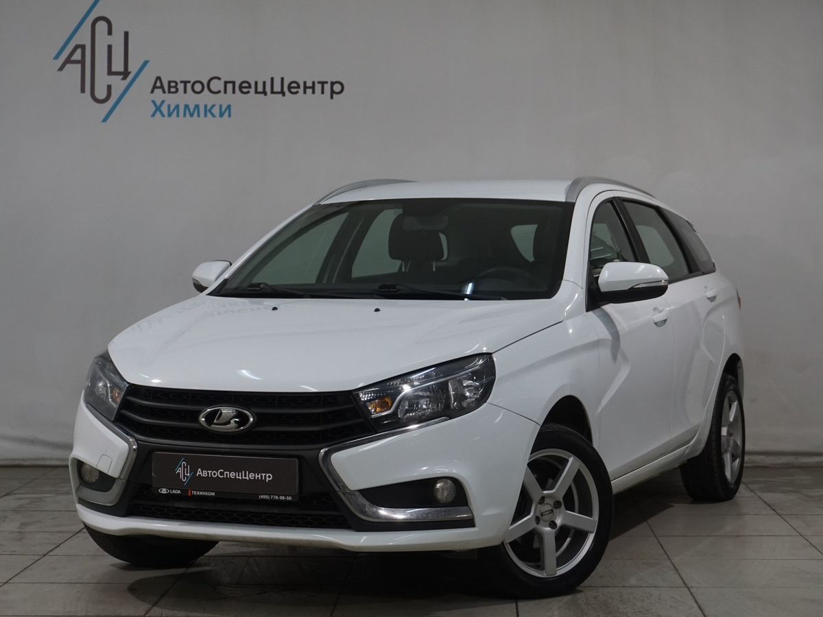 Lada (ВАЗ) Vesta I поколение 1.6 MT (106 л.с.) Luxe (2017-2019) Белый 2019 с пробегом 41 500 км