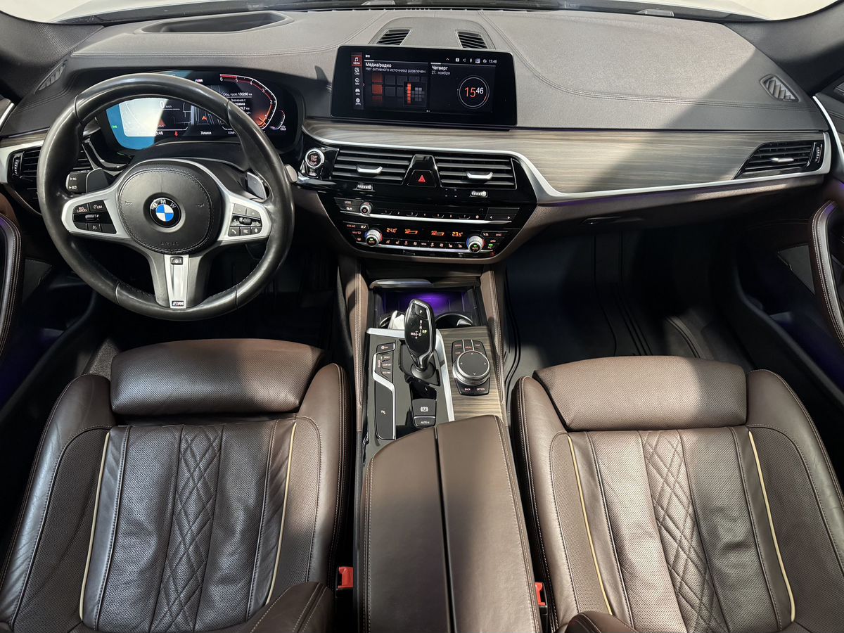 Автомобиль BMW 5 серии VII поколение (G30/G31) 530 3.0d AT 4WD (249 л.с.) M Sport Pro Серый 2019 с пробегом 158 000 км