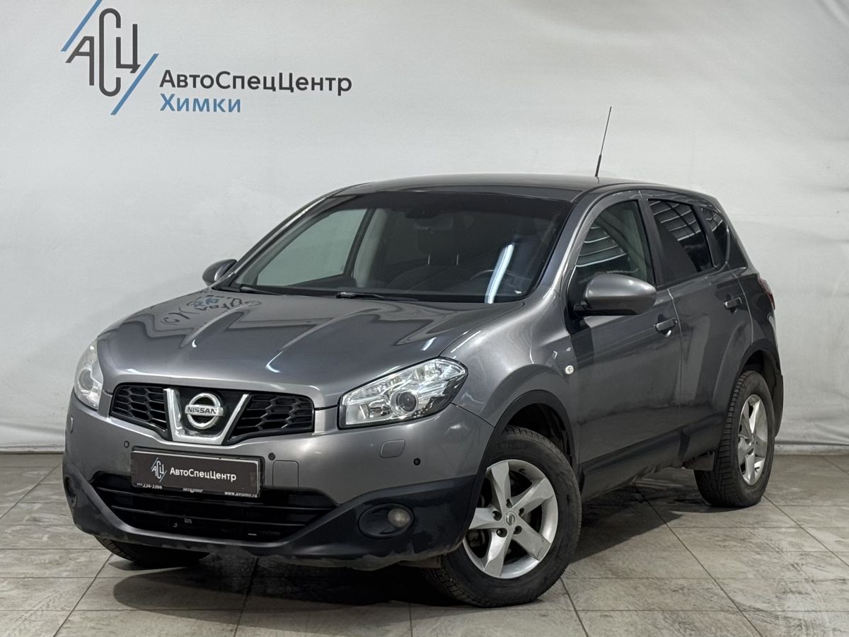 Автомобиль Nissan Qashqai I [рестайлинг] 1.6 CVT (117 л.с.) SE+ Серый 2012 с пробегом 235 000 км