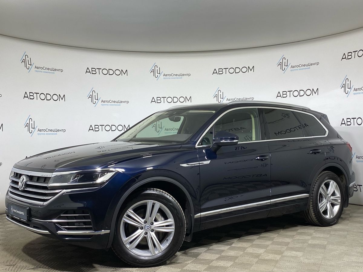 Volkswagen Touareg III поколение 2.0 AT 4WD (249 л.с.) Status Чёрный 2019 с пробегом 80 876 км