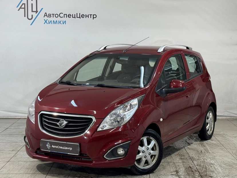 Автомобиль Ravon R2 I поколение 1.2 AT (85 л.с.) Optimum Красный 2017 с пробегом 75 000 км