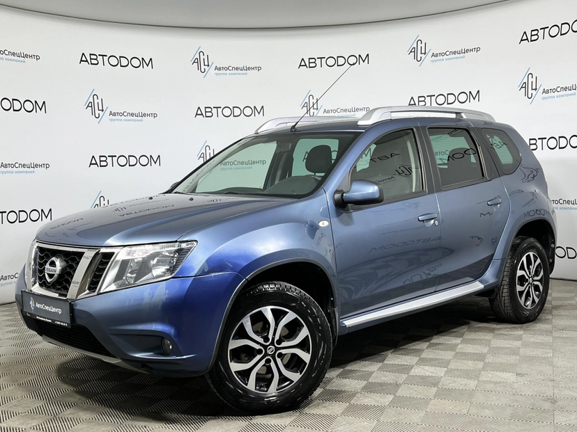 Автомобиль Nissan Terrano III поколение (D10) 2.0 AT (135 л.с.) Base Серый 2015 с пробегом 50 326 км