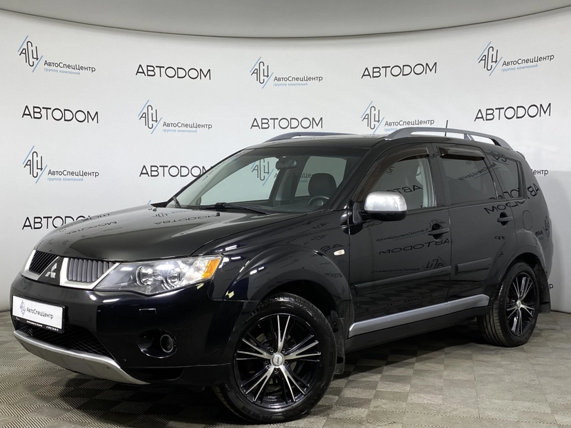 Автомобиль Mitsubishi Outlander II поколение 3.0 AT 4WD (220 л.с.) Instyle Чёрный 2007 с пробегом 215 314 км
