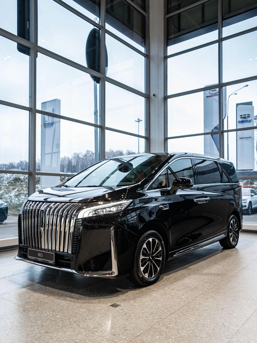 Автомобиль WEY 80 I поколение 44.28 kWh 1.5hyb AT 4WD (487 л.с.) Business Lounge Чёрный 2025 новый