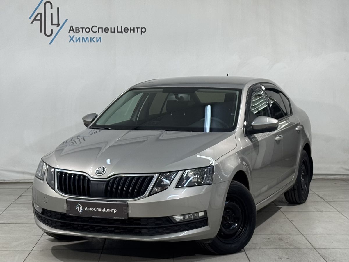 Skoda Octavia III (A7) [рестайлинг] 1.6 AT (110 л.с.) Active Серый 2018 с пробегом 45 000 км