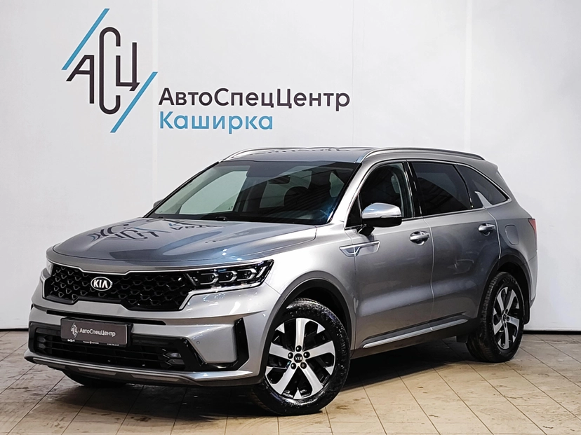 Автомобиль Kia Sorento IV поколение 2.5 AT 4WD (179 л.с.) Prestige (2020-2021) Серый 2021 с пробегом 74 178 км