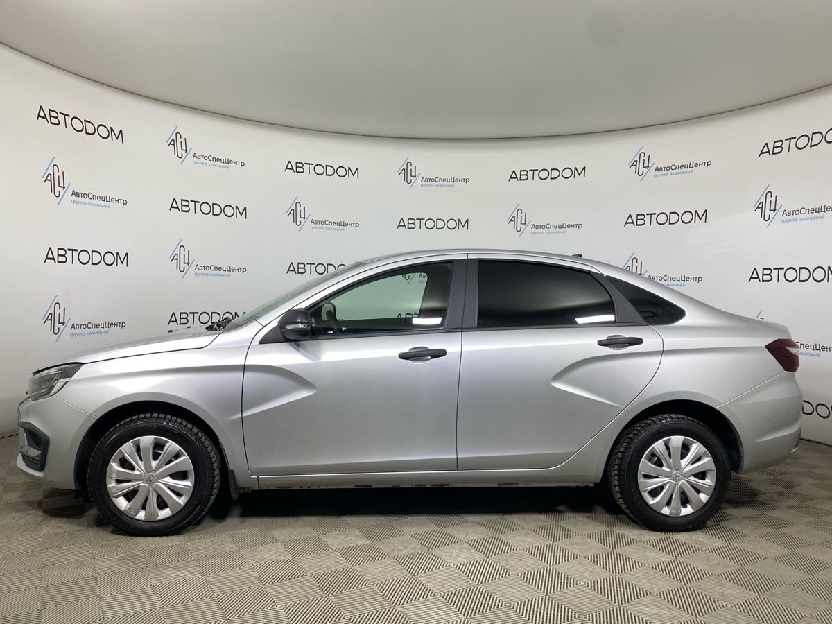 Автомобиль Lada (ВАЗ) Vesta I [рестайлинг] 1.6 CVT (106 л.с.) Комфорт'25 Серый 2024 с пробегом 24 000 км