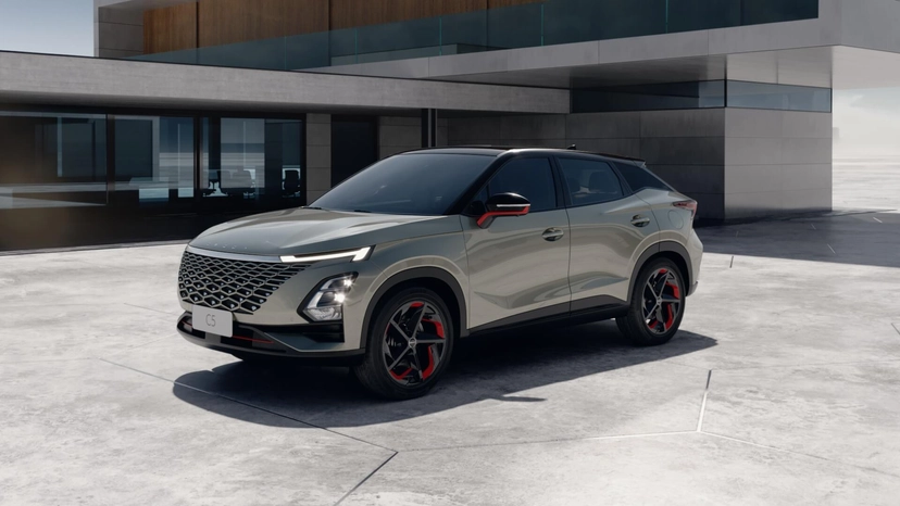 Автомобиль OMODA C5 I поколение 1.6 AMT 4WD (150 л.с.) Active Серебристый 2023 новый