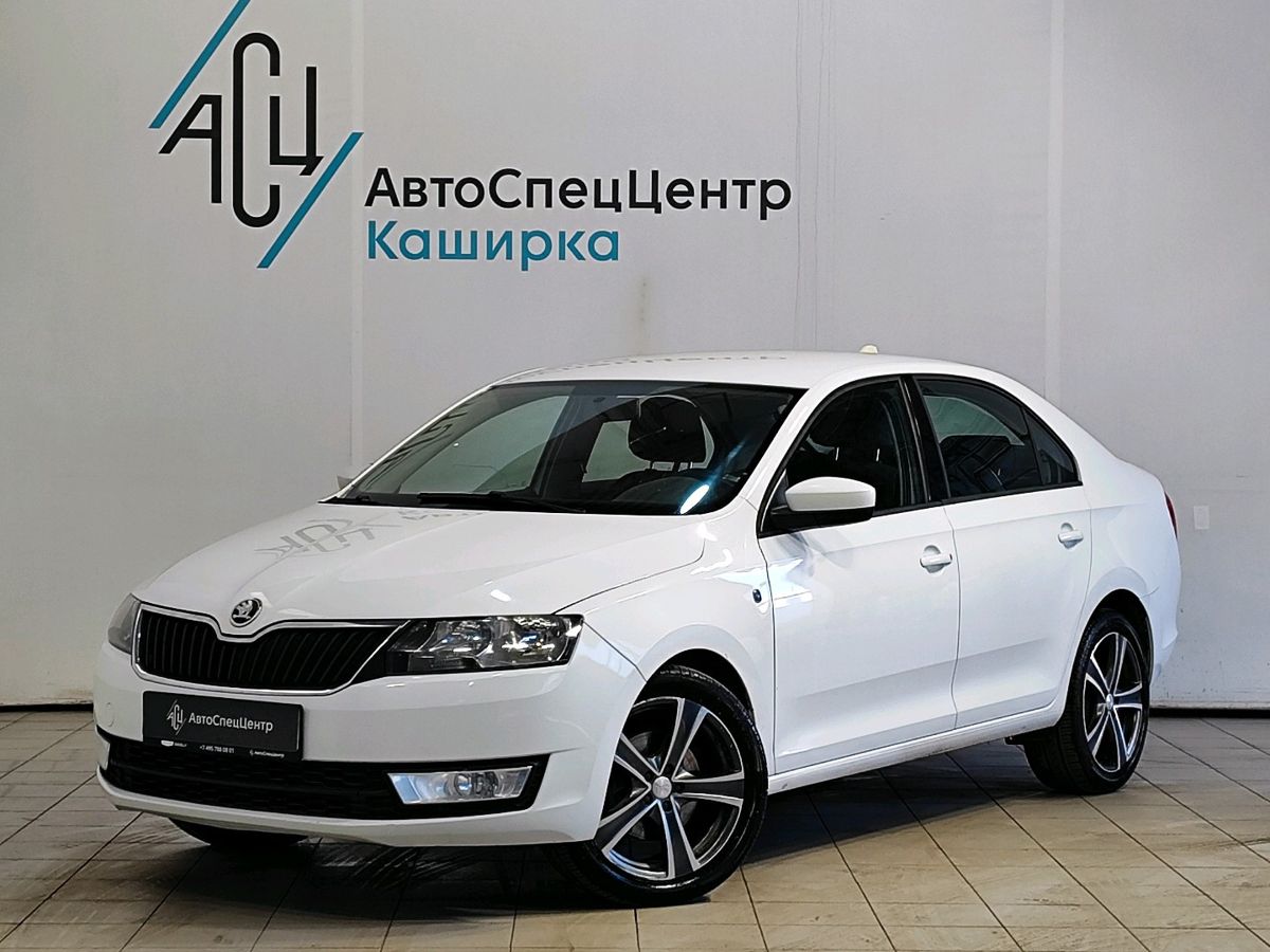 Автомобиль Skoda Rapid I поколение 1.6 MT (105 л.с.) Base Белый 2014 с пробегом 191 405 км