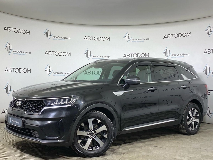 Автомобиль Kia Sorento IV поколение 2.5 AT 4WD (180 л.с.) Luxe (2020-2021) Чёрный 2021 с пробегом 108 776 км