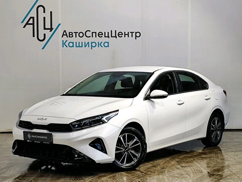 Автомобиль Kia Cerato IV поколение 1.6 AT (128 л.с.) Prestige Белый 2021 с пробегом 58 110 км