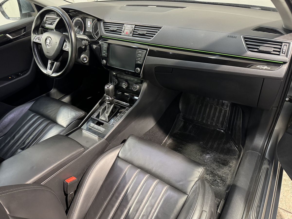 Автомобиль Skoda Superb III поколение 1.8 AMT (180 л.с.) Laurin & Klement Серый 2016 с пробегом 120 000 км