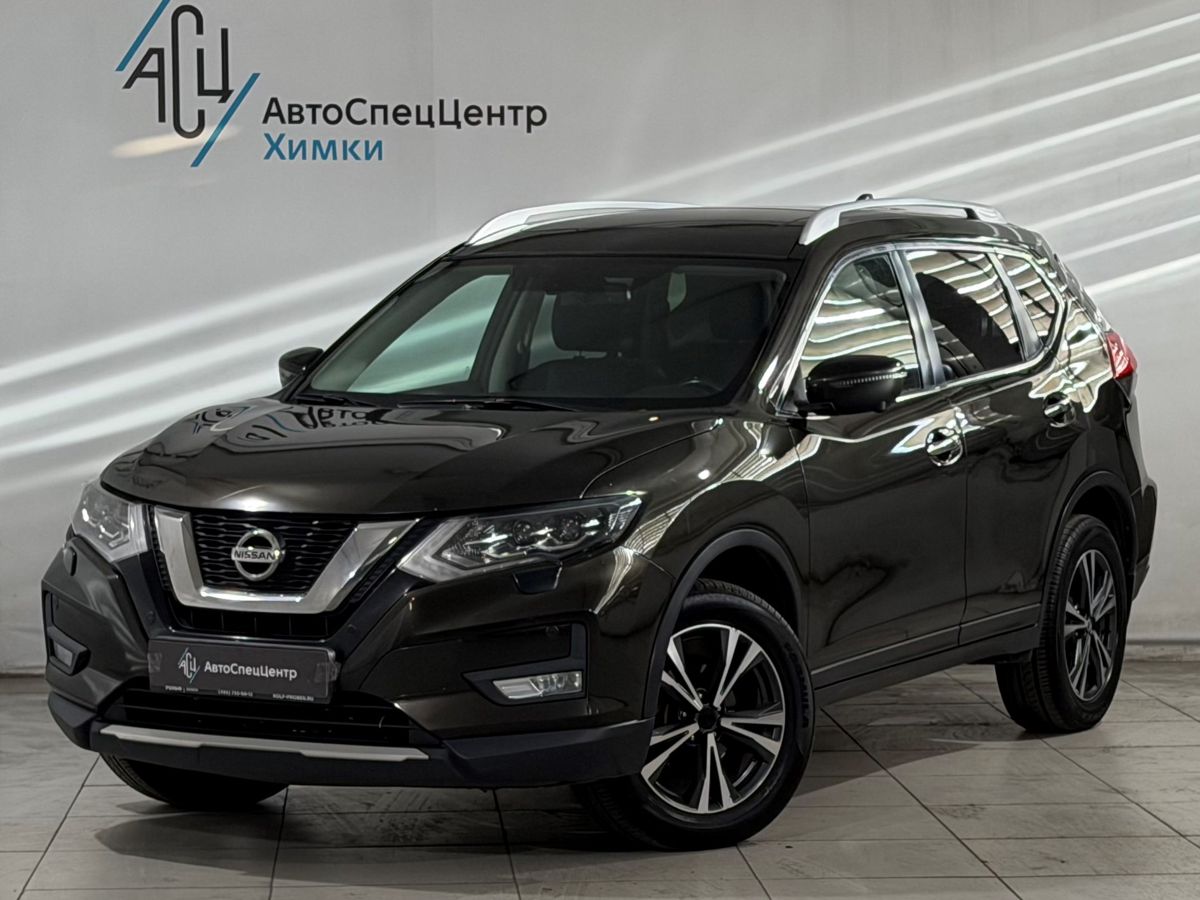 Nissan X-Trail III поколение (T32) 2.0 CVT 4WD (144 л.с.) SE Top Зелёный 2019 с пробегом 210 000 км