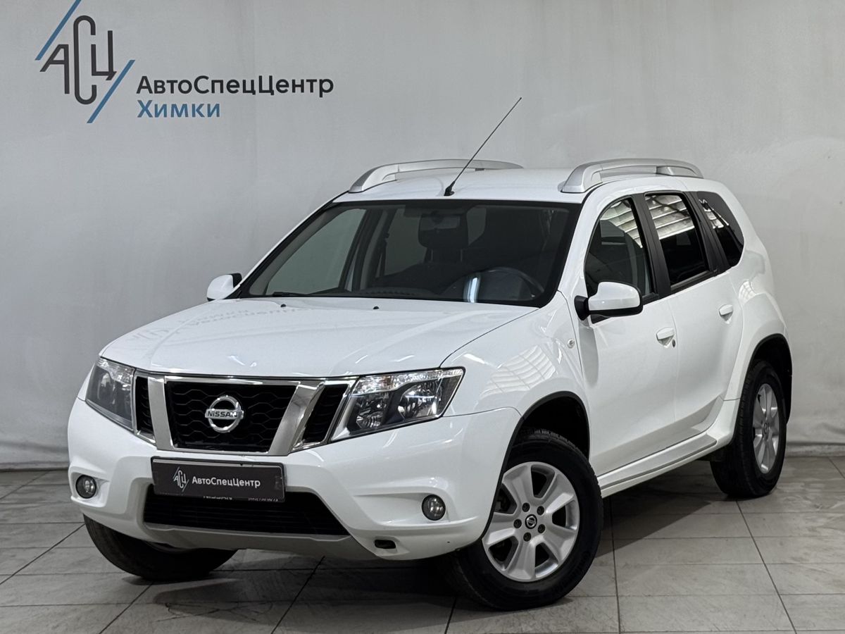 Nissan Terrano III поколение (D10) 1.6 MT 4WD (114 л.с.) Elegance Plus Белый 2021 с пробегом 150 000 км