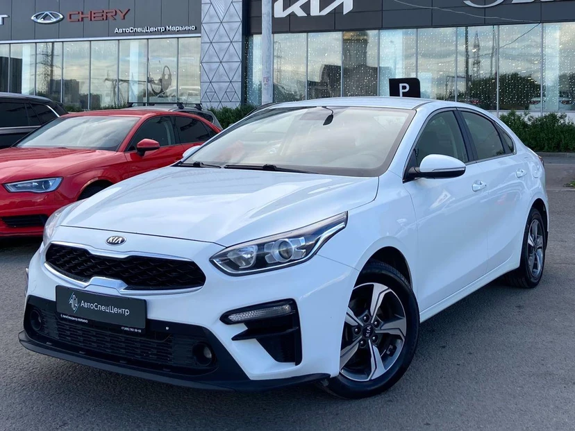 Kia Cerato IV поколение 2.0 AT (150 л.с.) Prestige Белый 2021 с пробегом 163 600 км