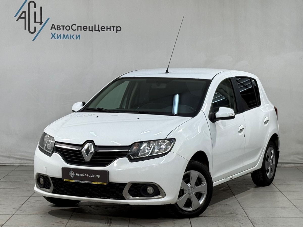Renault Sandero II поколение 1.6 MT (82 л.с.) Privilege Белый 2017 с пробегом 114 000 км