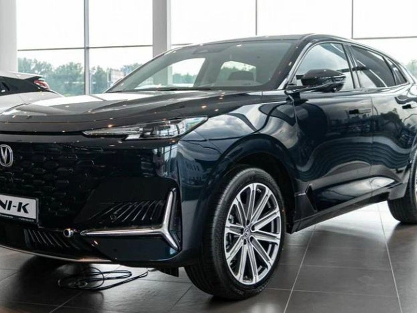 Автомобиль Changan UNI-K I поколение 2.0 AT 4WD (226 л.с.) Tech Чёрный 2024 новый